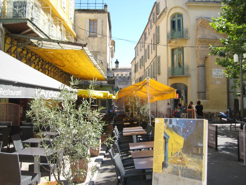 20140907 Van Gough Cafe