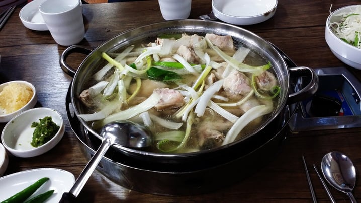 韓國 - 首爾排隊名店「孔陵一隻雞」(공릉닭한마리)