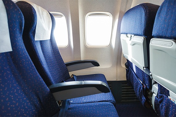飛機起飛降落點解要打開遮光板? 搭飛機冷知識! | 關於旅行的事 | 放假去邊